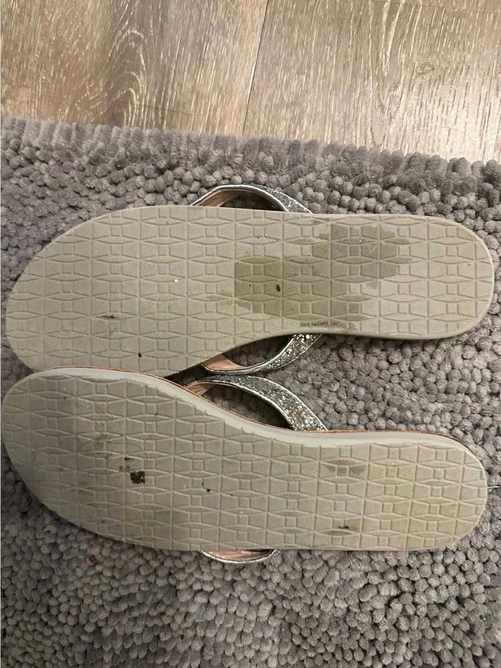 kate spade Silver Glitter Bow Flip Flop Sandals